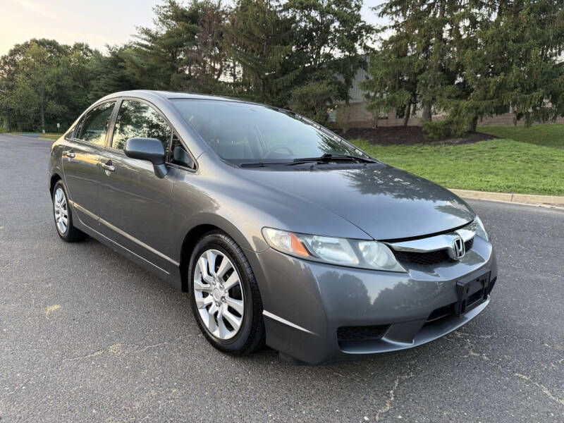 2009 Honda Civic LX 5AT's photo