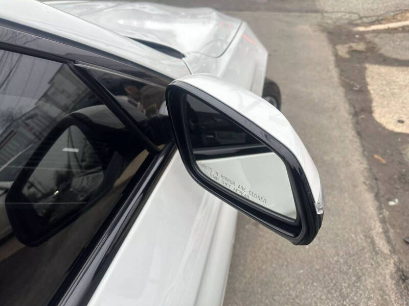 2016 BMW 5 Series 528i xDrive