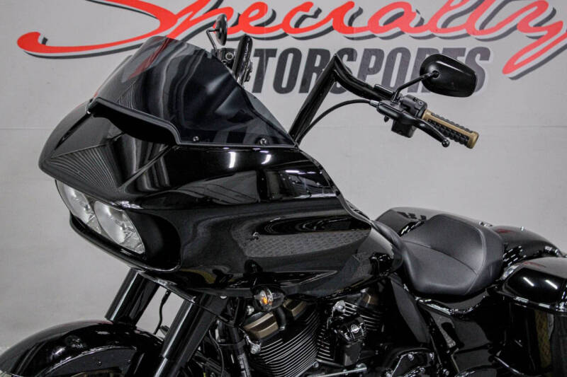 2023 Harley-Davidson Road Glide ST