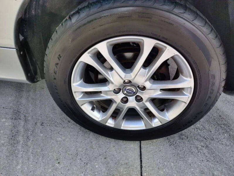 2015 Volvo XC60 T5 Drive-E Premier