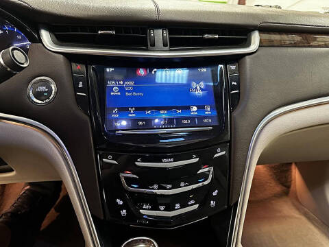 2013 Cadillac XTS Luxury Collection