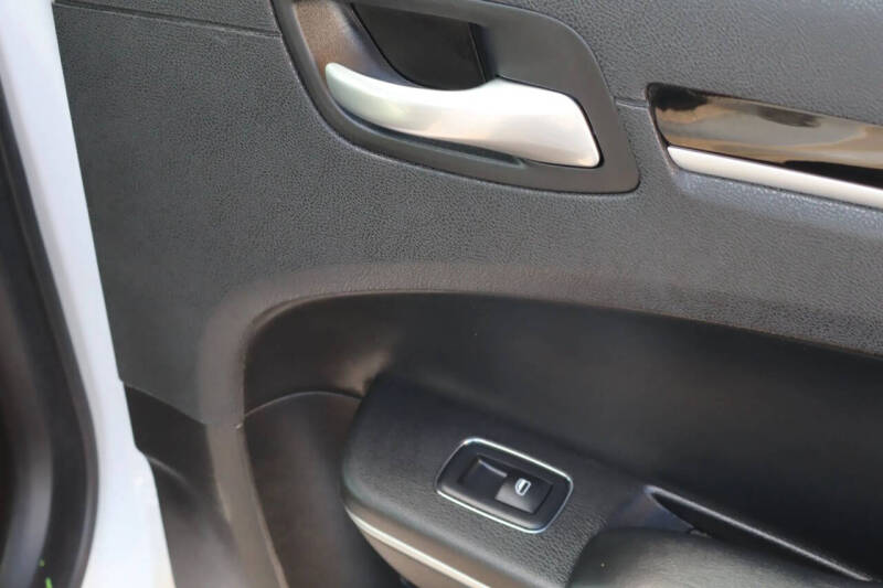 2021 Chrysler 300 S V6