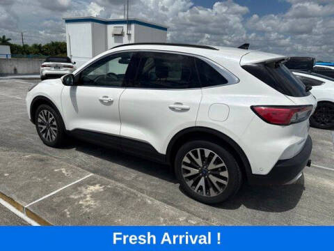 2020 Ford Escape Titanium