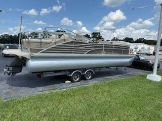 2011 Bennington 25753