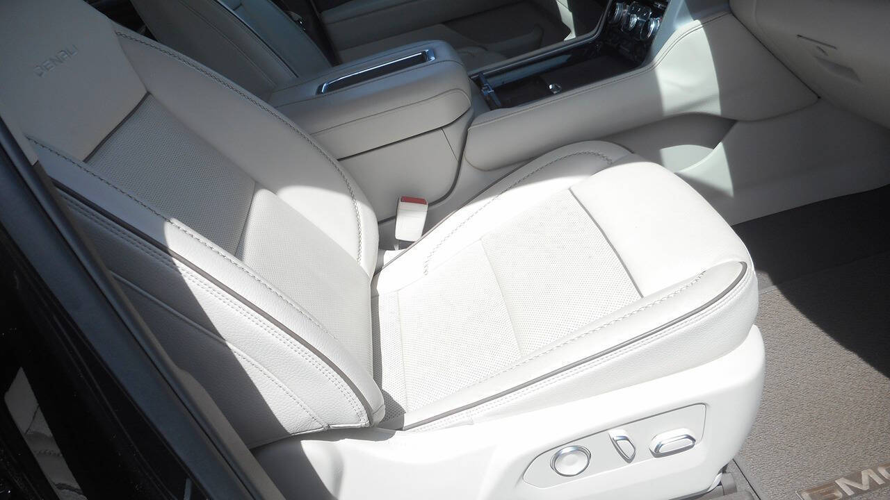 2023 GMC Yukon XL 23