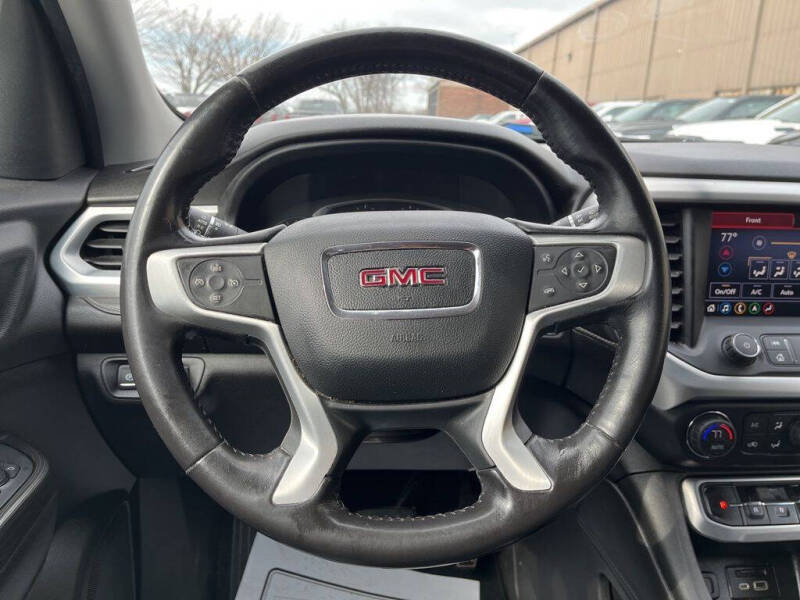 2020 GMC Acadia SLT