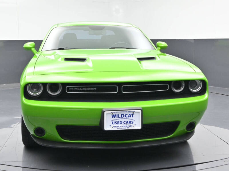 2017 Dodge Challenger SXT