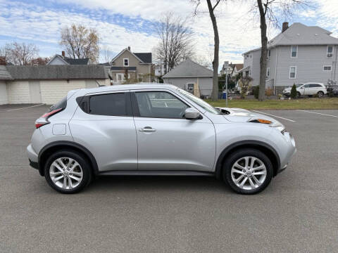 2015 Nissan JUKE SV
