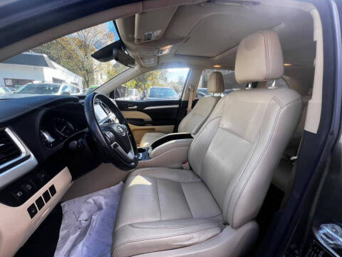 2017 Toyota Highlander