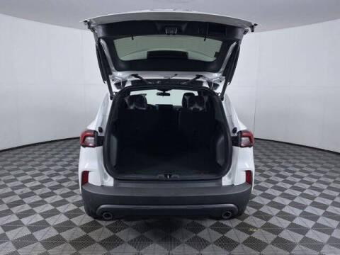 2026 Ford Escape Hybrid ST-Line Select