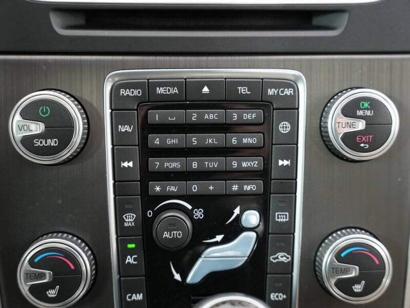 2015 Volvo S60 T5 Drive-E Platinum