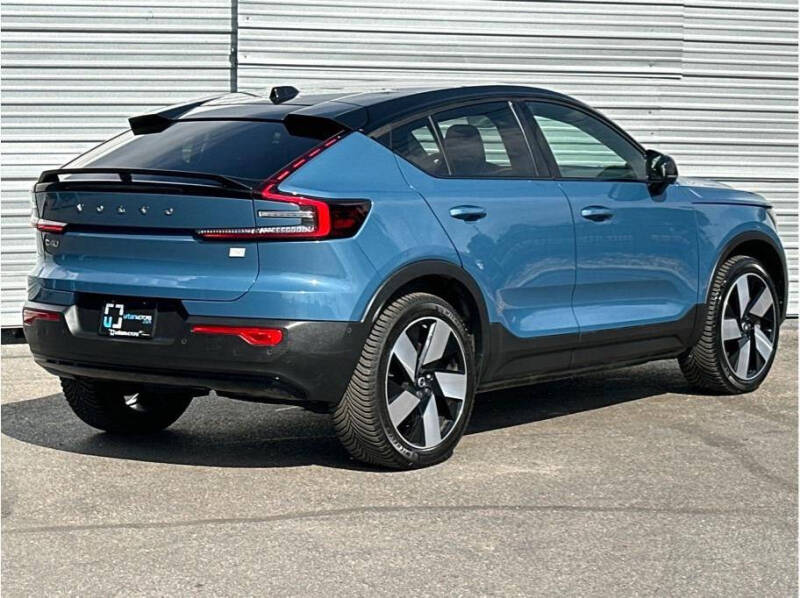 2022 Volvo C40 Recharge Pure Electric P8