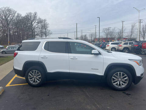 2017 GMC Acadia SLE-2