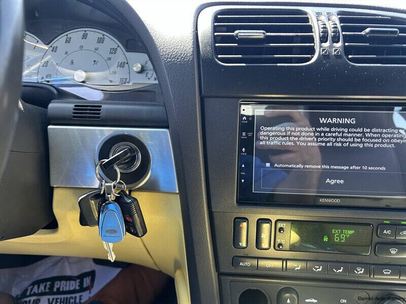 2002 Ford Thunderbird Deluxe