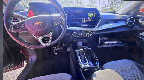 2025 Chevrolet Trax LT