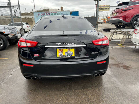 2015 Maserati Ghibli