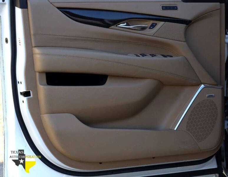 2019 Cadillac Escalade ESV Platinum