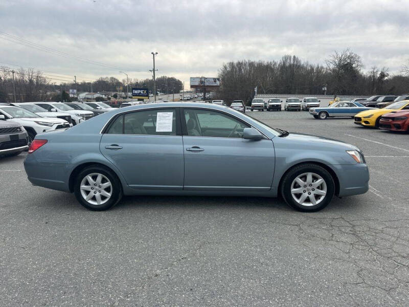 2007 Toyota Avalon XL