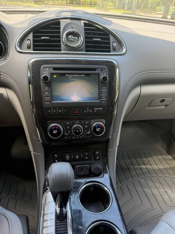 2017 Buick Enclave Leather