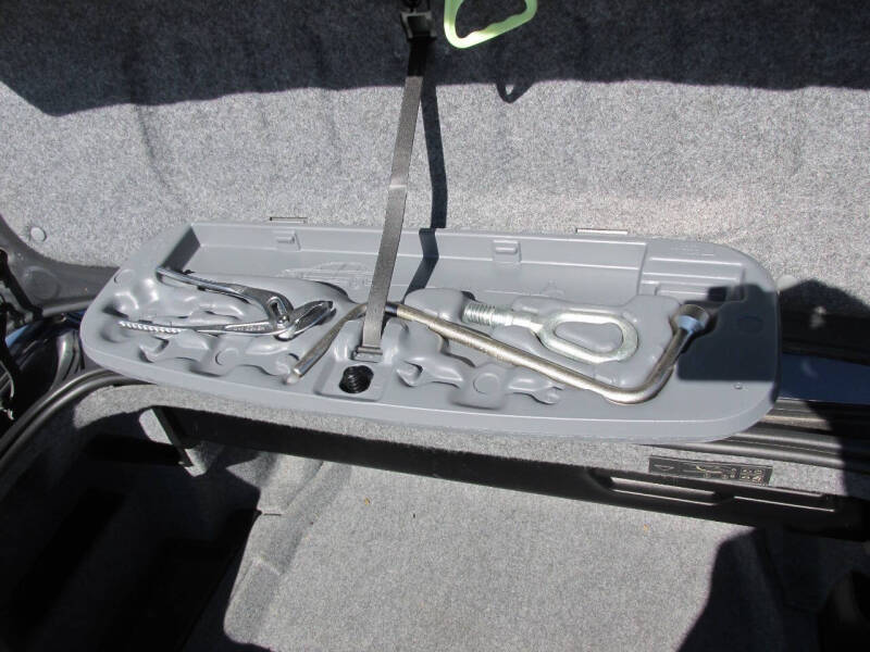 2005 BMW 3 Series 325Ci