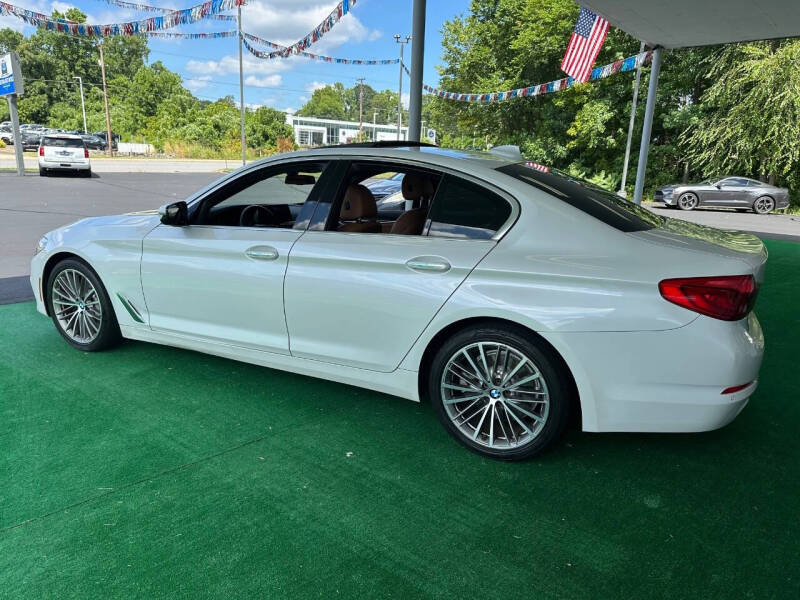 2018 BMW 5 Series 530i