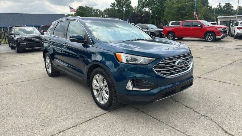 2020 Ford Edge Titanium