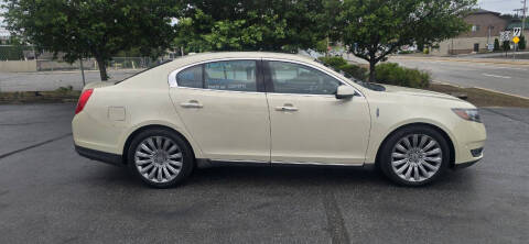 2014 Lincoln MKS