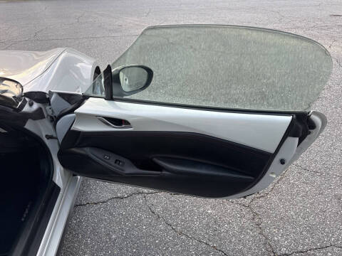 2017 Mazda MX-5 Miata Grand Touring