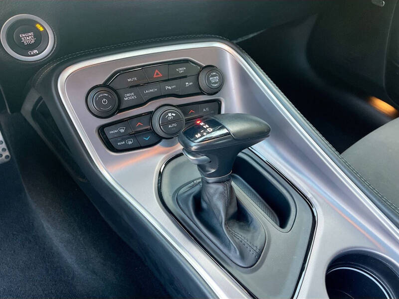 2022 Dodge Challenger