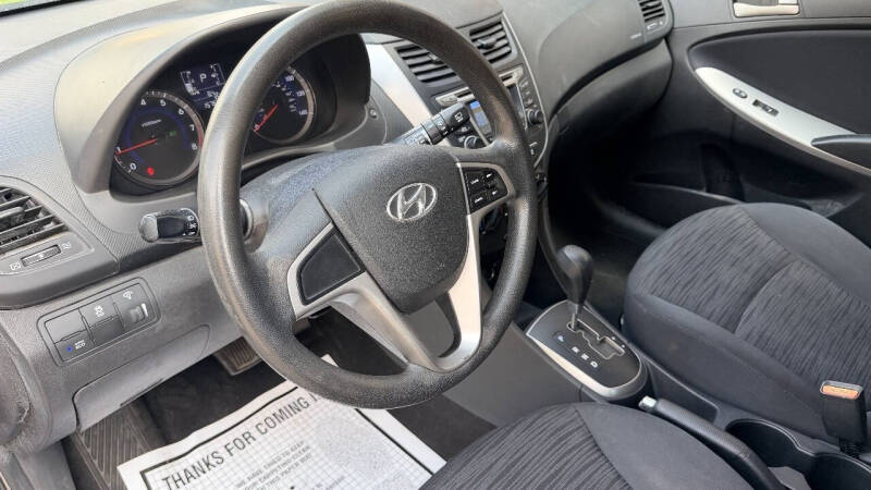 2017 Hyundai Accent Sport