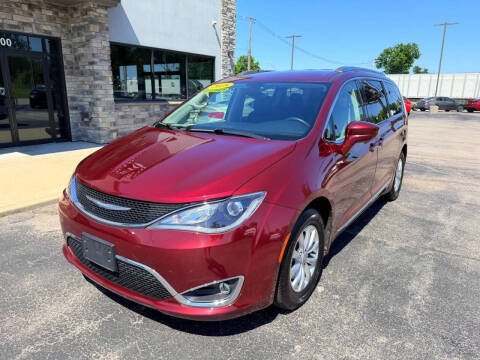 2018 Chrysler Pacifica Touring L