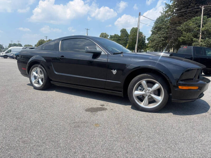 2009 Ford Mustang GT Deluxe