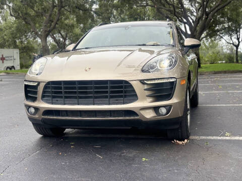 2017 Porsche Macan
