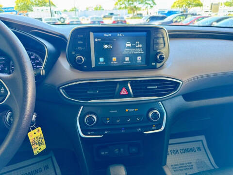 2019 Hyundai Santa Fe SE 2.4L