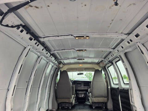 2017 Chevrolet Express 2500