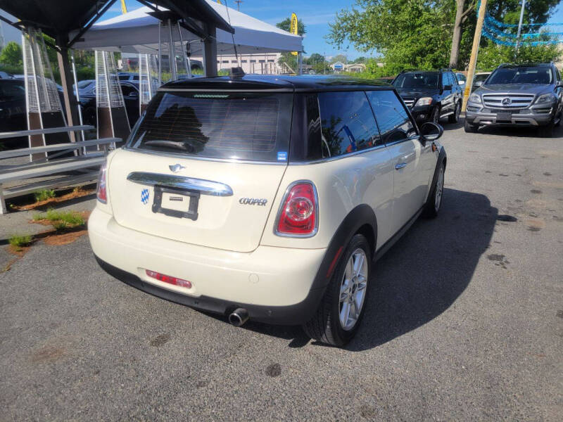 2012 MINI Cooper Hardtop