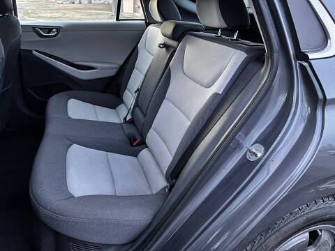 2020 Hyundai Ioniq Hybrid SE