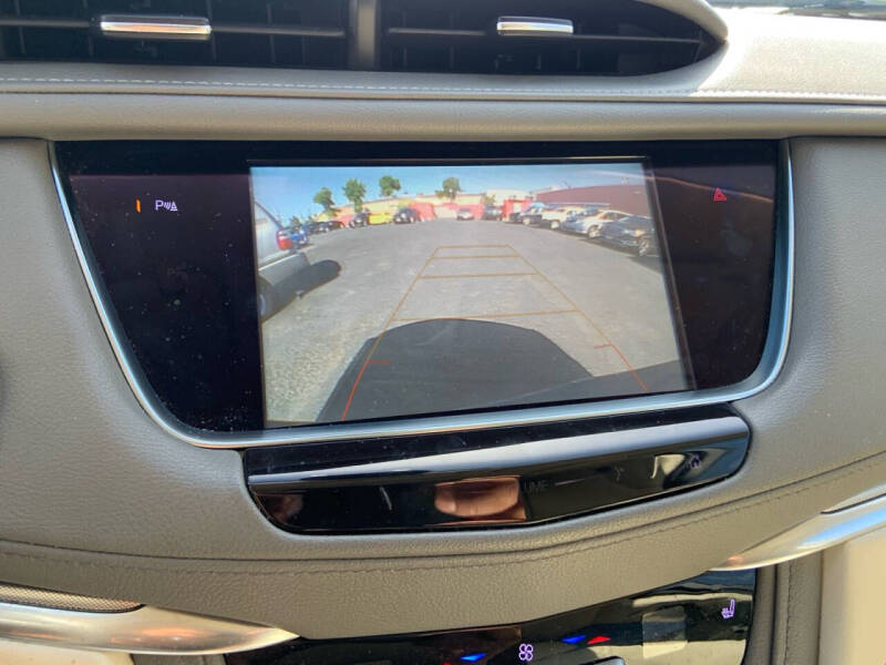 2018 Cadillac XT5 Luxury