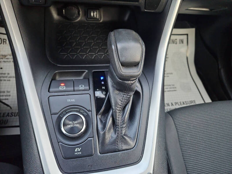 2019 Toyota RAV4 Hybrid LE