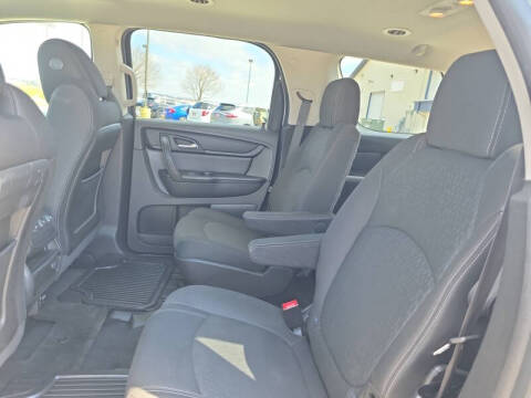 2016 GMC Acadia SLE-2