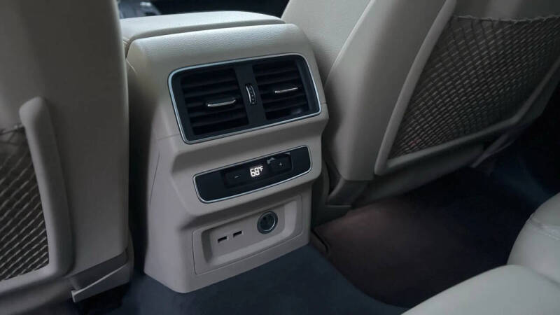 2019 Audi Q5 quattro Premium Plus 45 TFSI