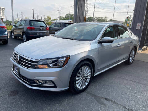 2016 Volkswagen Passat 1.8T SE