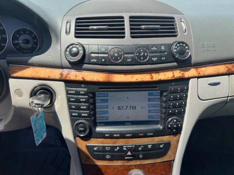 2005 Mercedes-Benz E-Class E 320