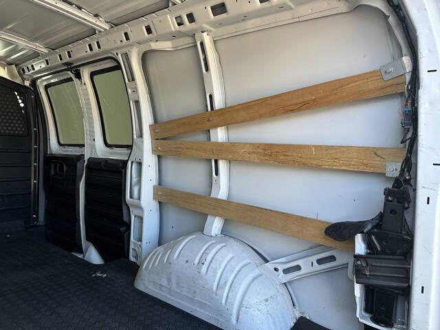 2020 GMC Savana 2500