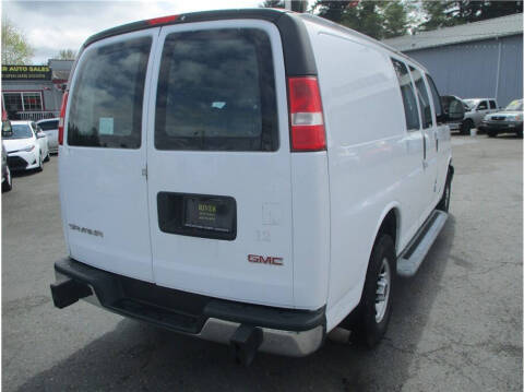 2017 GMC Savana 2500