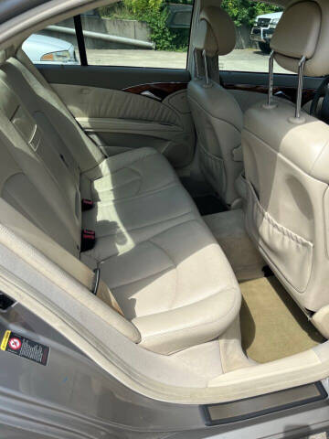 2004 Mercedes-Benz E-Class E 320