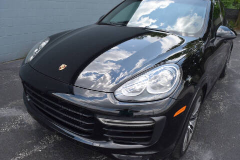 2017 Porsche Cayenne GTS