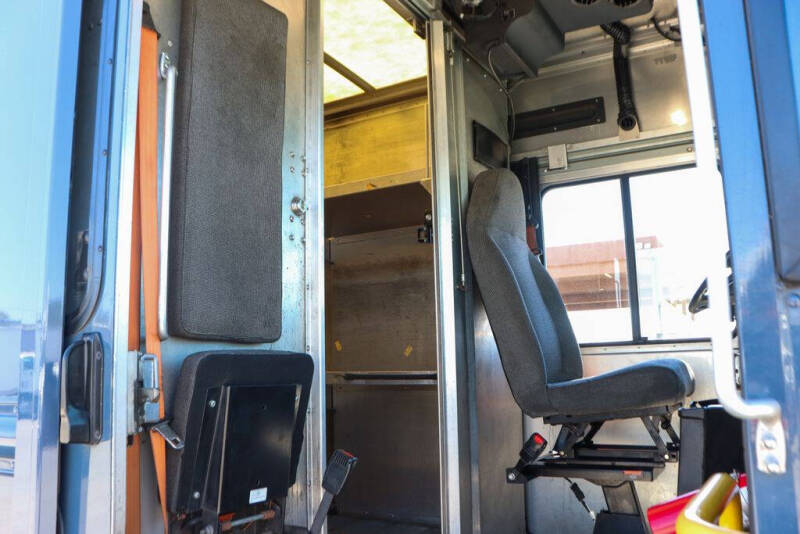 2020 Freightliner MT45 Chassis
