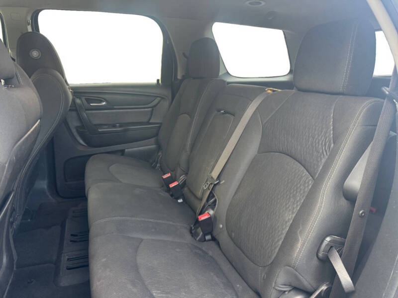 2016 GMC Acadia SLE-1