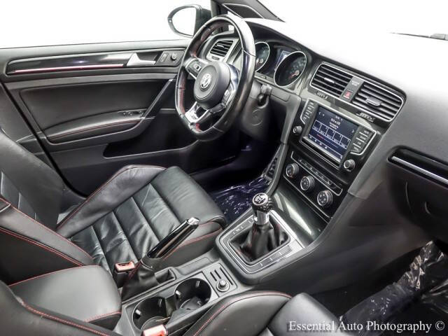 2017 Volkswagen Golf GTI SE